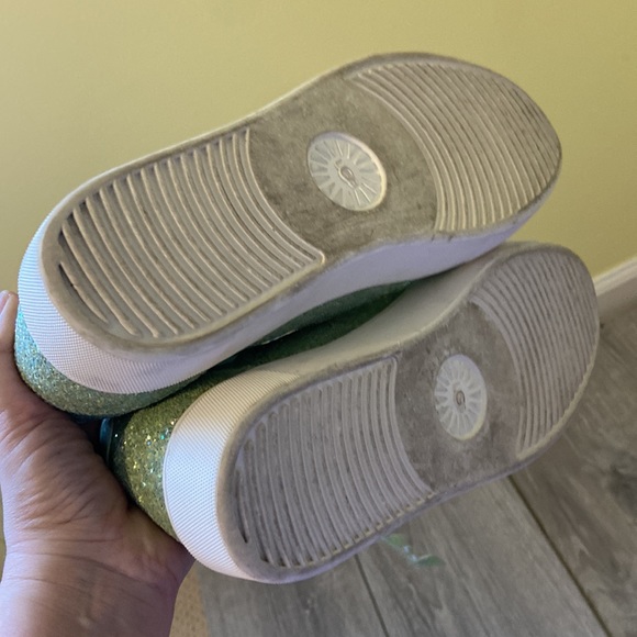 Ugg Green Sneakers - Picture 4 of 5